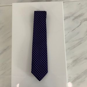 Almost New clean Brook Brothers Purple Tie